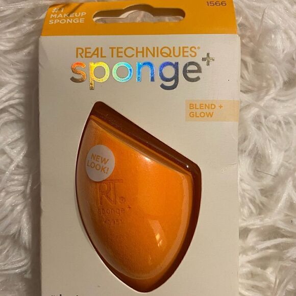 *NIB* Real Techniques Sponge Blend + Glow - Picture 1 of 3